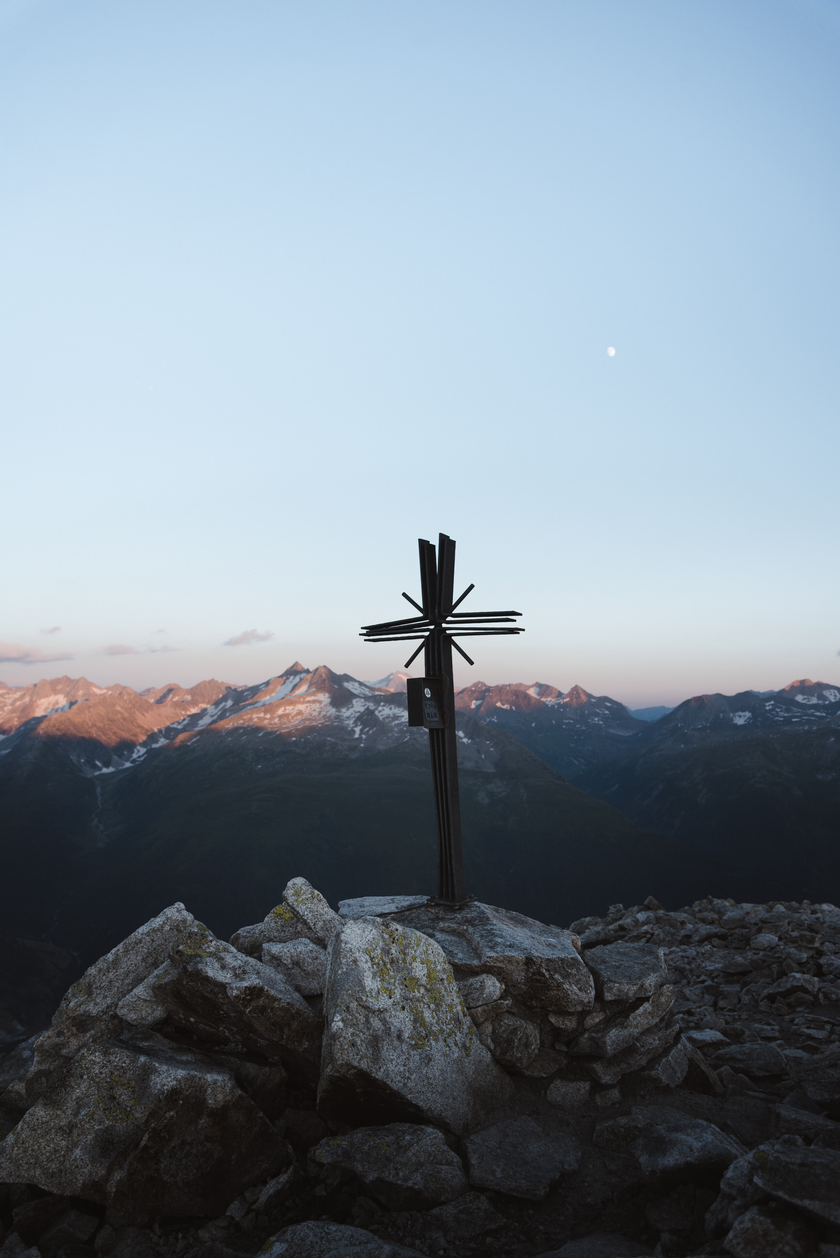 photo of summer hike